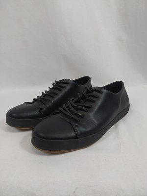 GUESS Dames Lage sneakers Rejeena Zwart - Schoenen.nl