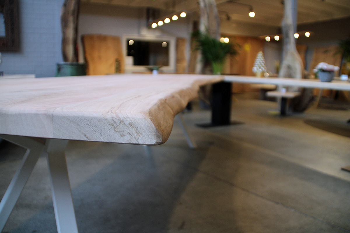 Boomstamtafel van Plataan 285 x 100 cm | Onderstel Esther wit