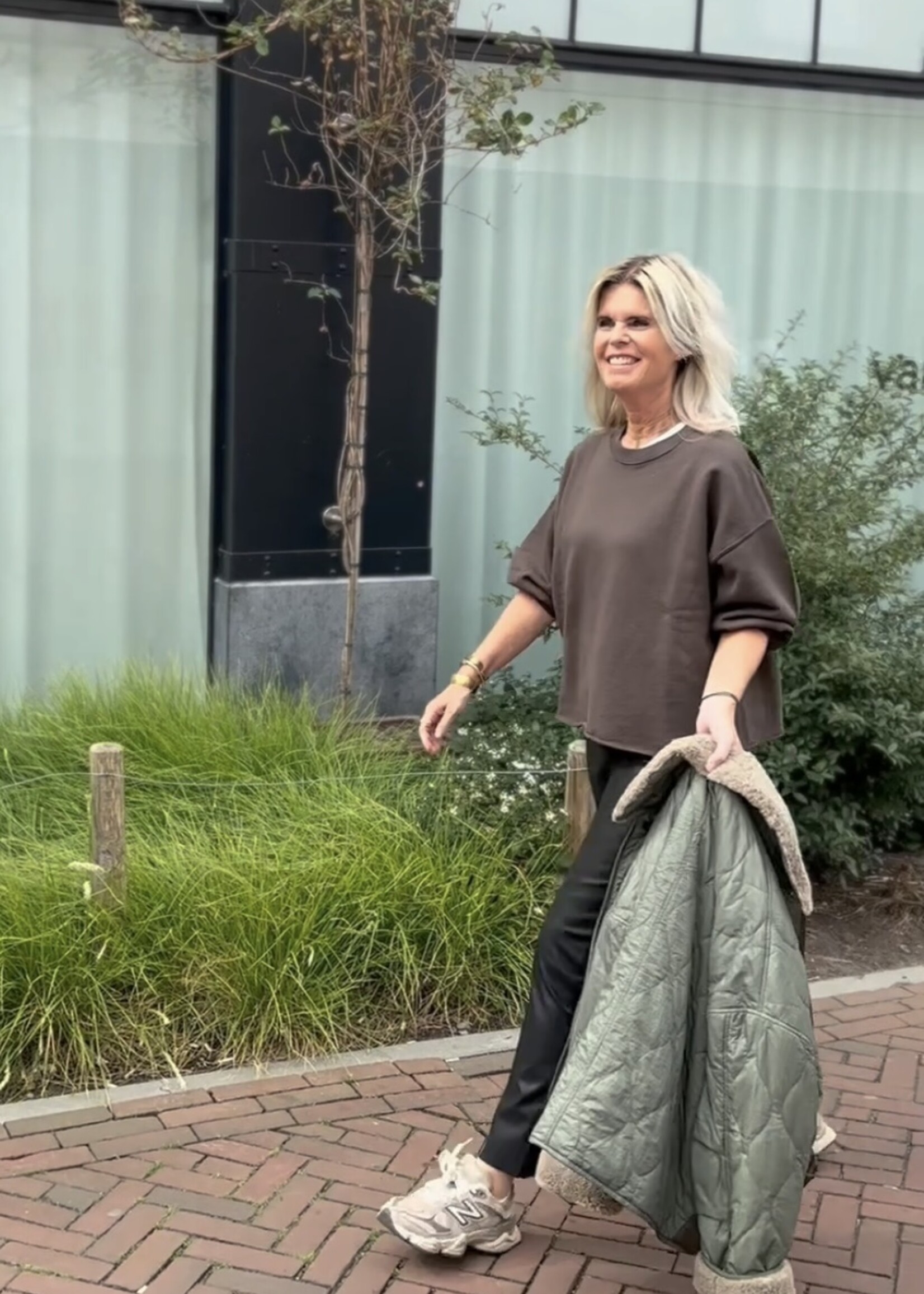 Knit-ted Faux leather pant