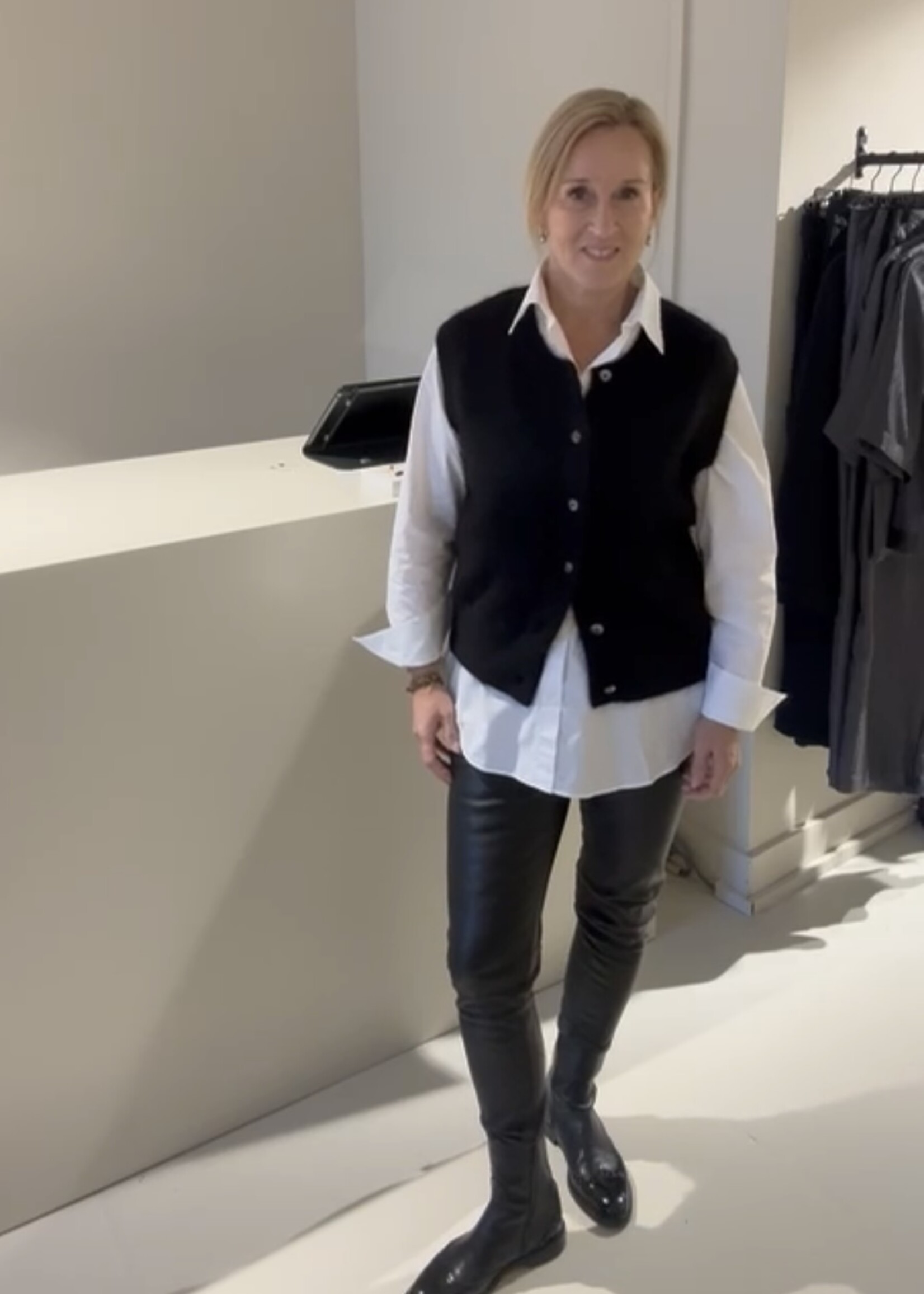 Knit-ted Faux leather pants