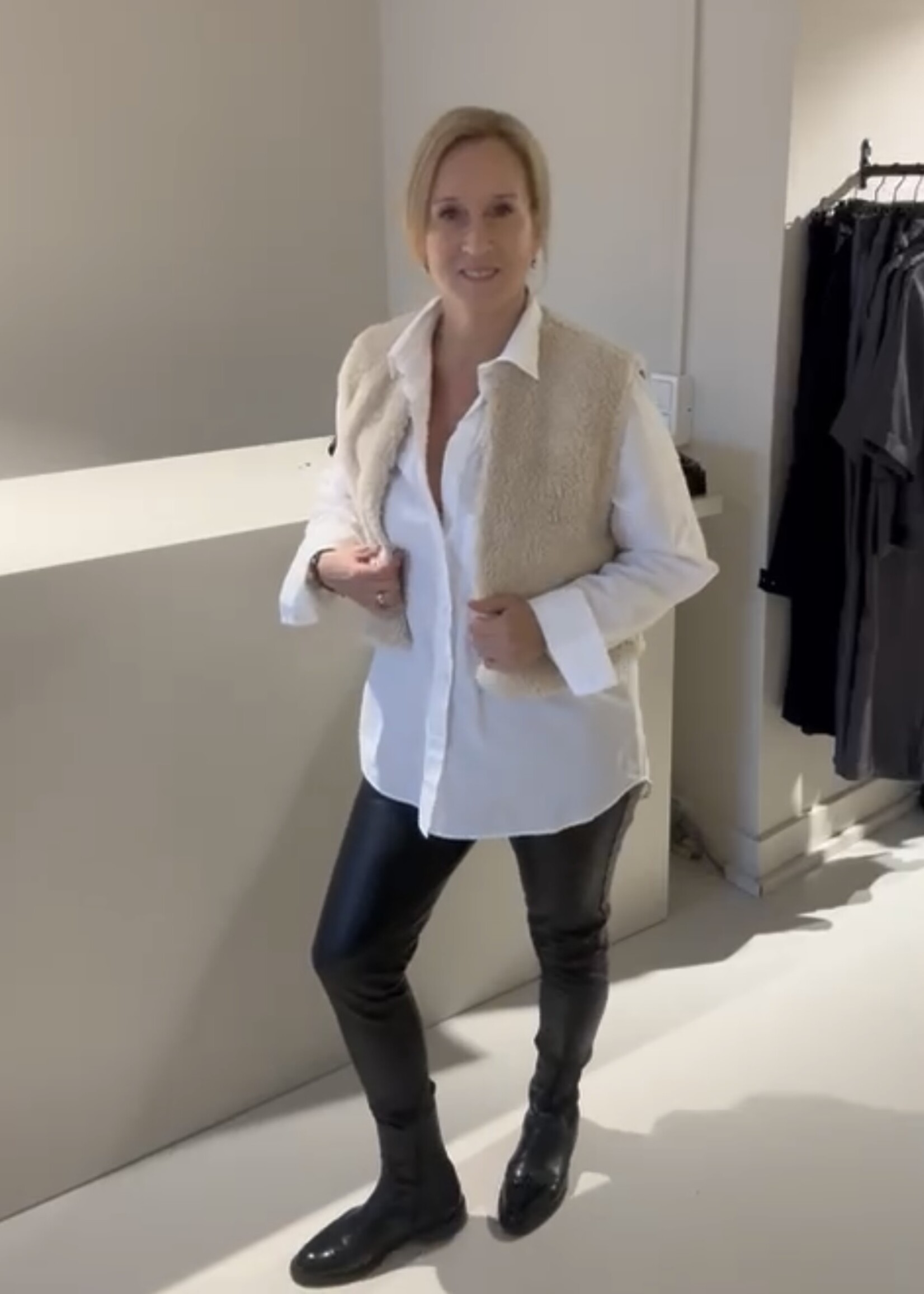 Knit-ted Faux leather pants