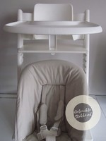 Kinderstoel wit compleet