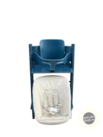 Kinderstoel midnight blue, licht gebruikt, compleet