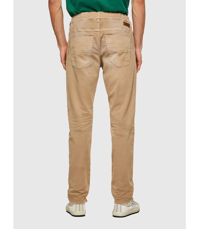 Diesel Krooley E NE 0670M jogg jeans