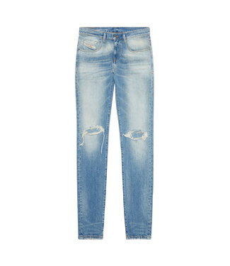 Diesel 2019 D Strukt 007P3