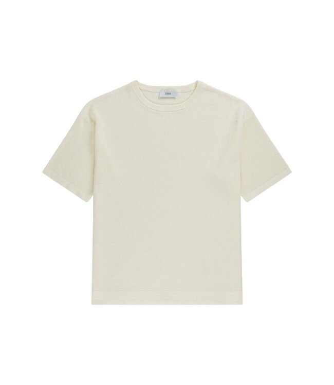 Closed Closed  Tee ivory