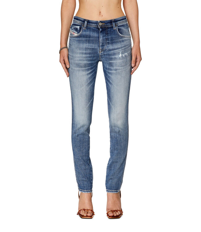 Diesel 2015 Babhila 09G35