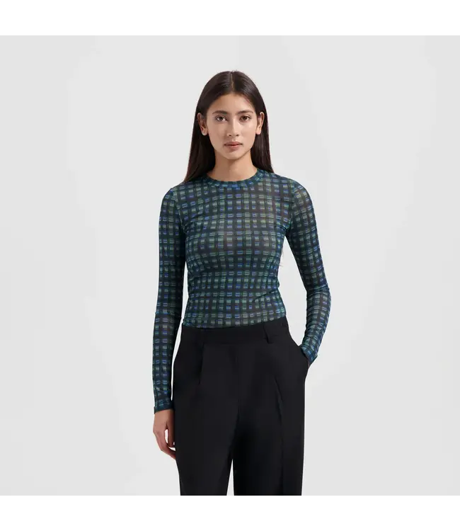 Olaf wmn window check top green check