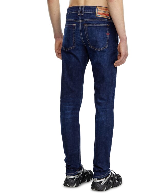 Diesel 1979 sleenker 09J17 A03594-09J17-01