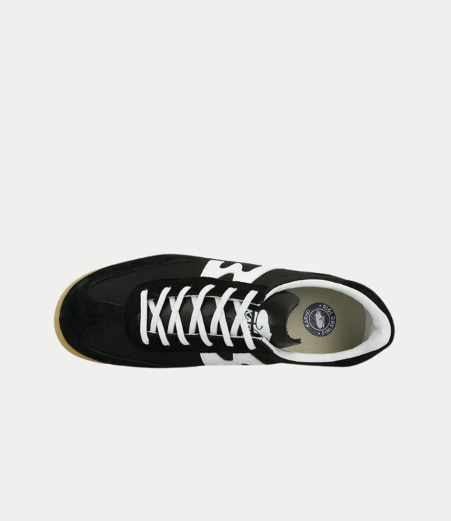 KARHU Mestari Black/White F850003