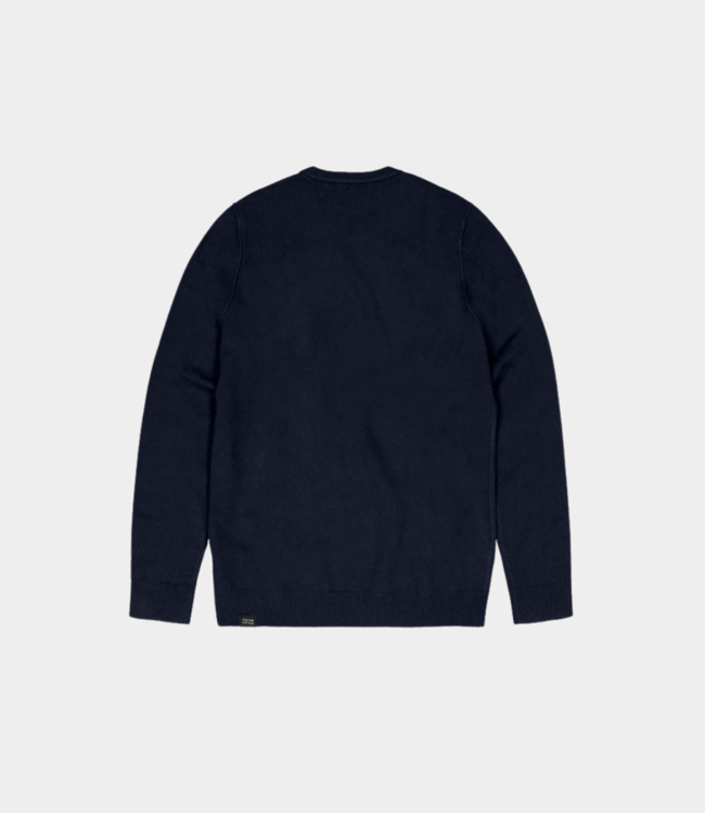 Butcher of Blue Clifden crew alaska Blue -