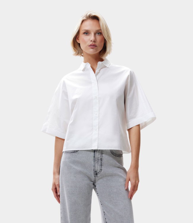 Catwalk Junkie short sleeve blouse with open back off white 2503021603-201