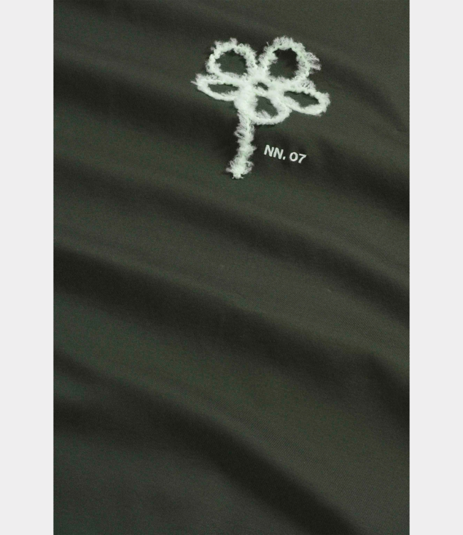 NN.07 pedro tee emb ss 3525 dark army 2453525486-354