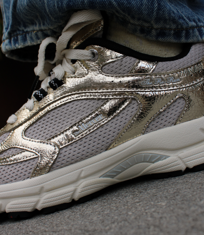 Mercer The re-run cracked gold women's sneaker