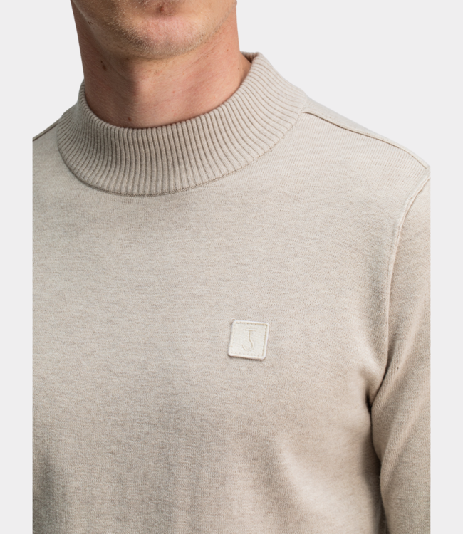 Butcher of Blue clifden mock lt. sand