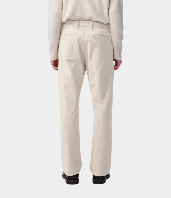 NN.07 aden 1923 chino ivory