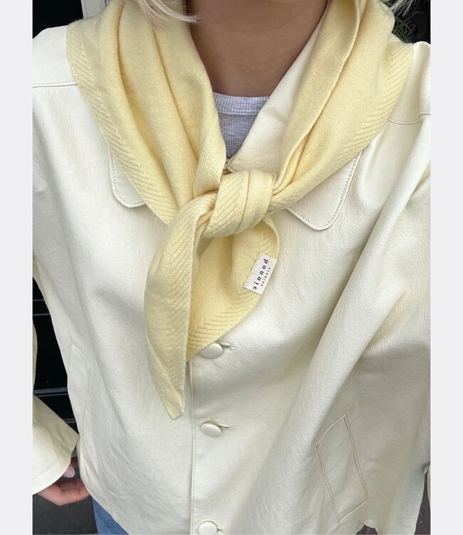 Bonnie Studios Bonnie wool scarf red BS851-RED