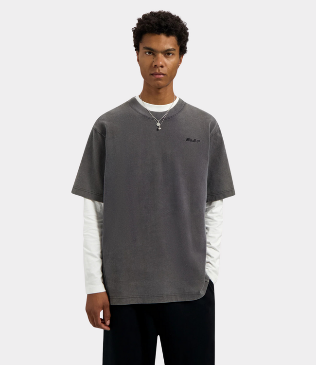 Olaf Washed studio ss tee charcoal M240105