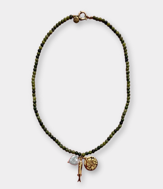 Bonnie Studios Pendant trio necklace kaki