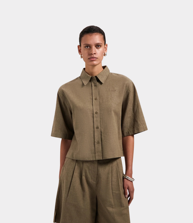 Olaf Linen short sleeve shirt taupe