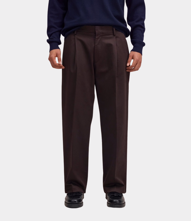 NN.07 Kay pant deep truffle