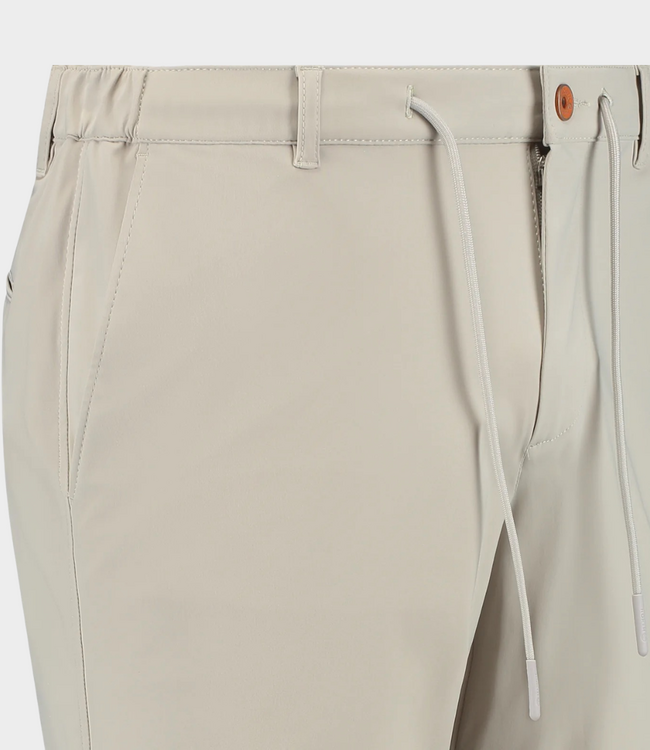 North84 Sensitive Travel Shorts Stone