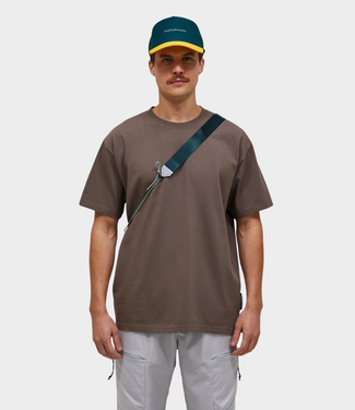 Peak Performance Heavy cotton tee terrain tan