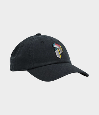 Peak Performance Seasonal artwork cap black