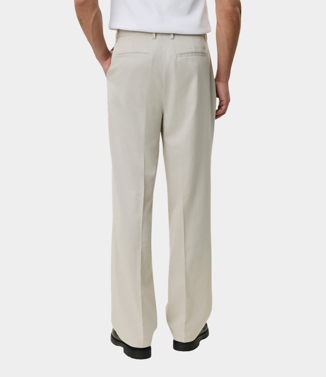 Les Deux pleated twill suit pants light sand