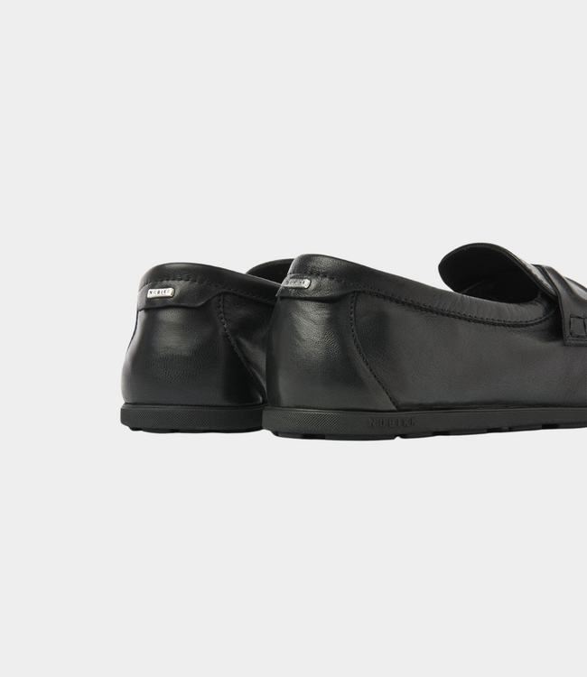Nubikk Riley Mio Black Leather – Minimalistische leren loafers met lichtgewicht zool | Newstyle