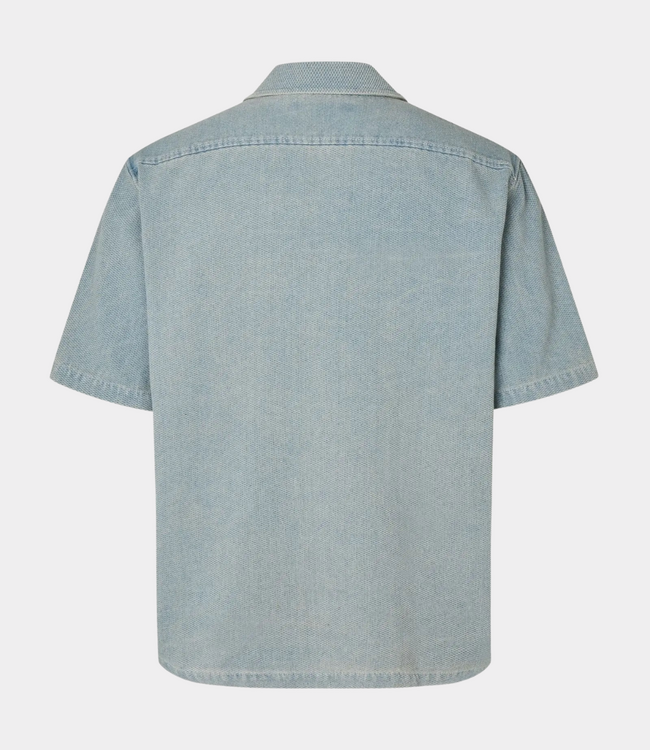 Samsoe Samsoe Saayo shirt light denim – lichtgewicht heren overhemd van denim met relaxte pasvorm