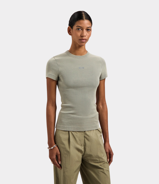 Olaf Essential washed T-shirt tradewinds – dames T-shirt van katoen met comfortabele pasvorm