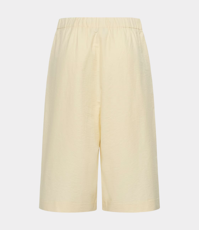 Karen By Simonsen Kbfalka shorts egret – lightweight women's shorts with comfortable fit and minimalist design