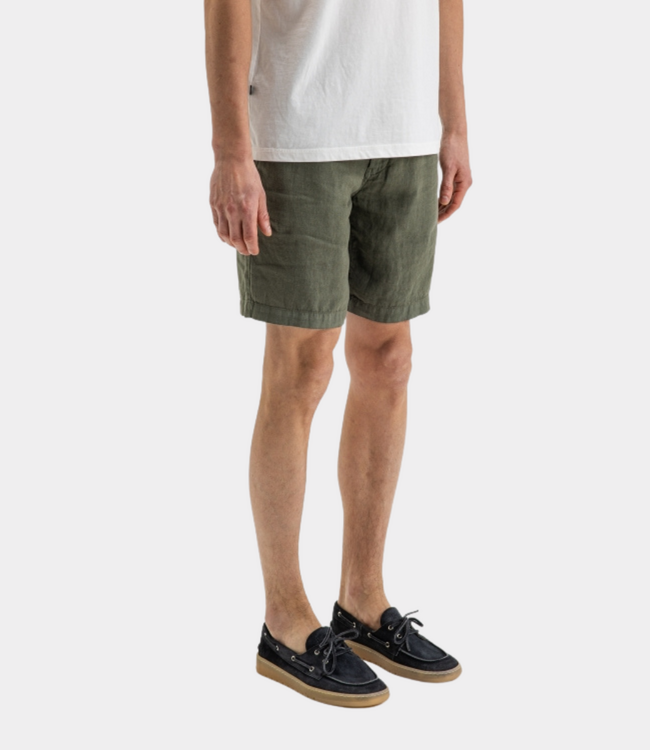 Butcher of Blue Loner linen short dk. granite green – luchtige heren short van linnen met comfortabele pasvorm en moderne zomerse uitstraling
