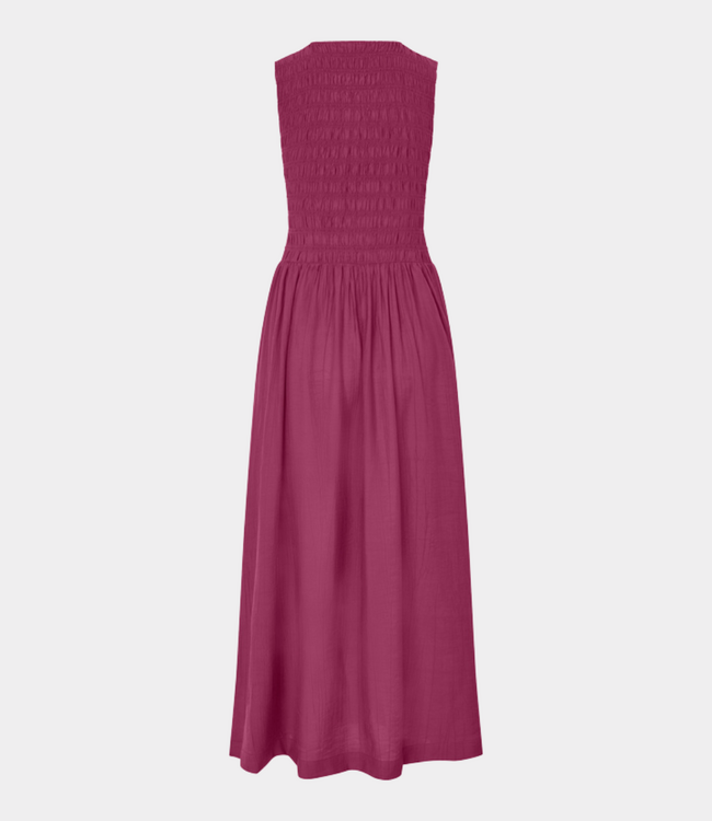 MbyM Sorellia-M Amya dress radiant raspberry – elegante dames jurk met aangesloten pasvorm en moderne minimalistische uitstraling