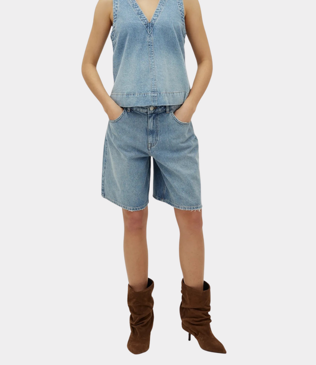 MbyM Talina short light blue brushing – stijlvolle dames short met zachte denim look en moderne comfortabele pasvorm