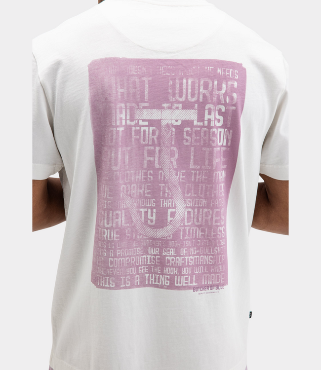 Butcher of Blue Manifest loose tee titan white – oversized heren T-shirt met graphic artwork en moderne streetwear uitstraling