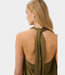 Gestuz GZcerina SL top military olive – elegante haltertop met gedrapeerde halslijn, soepele stof en moderne Scandinavische uitstraling
