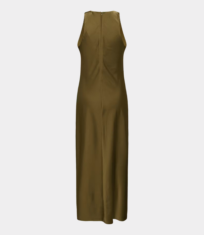 Gestuz GZcerina SL dress military olive – elegante maxi jurk met gedrapeerde halslijn, mouwloos design en moderne Scandinavische uitstraling