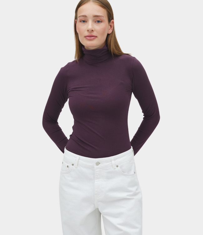 MbyM Ina gg basic deep purple
