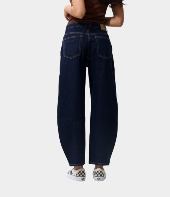 Catwalk Junkie Catwalk Junkie Cropped barrel fit jeans dark blue 2603023202-628