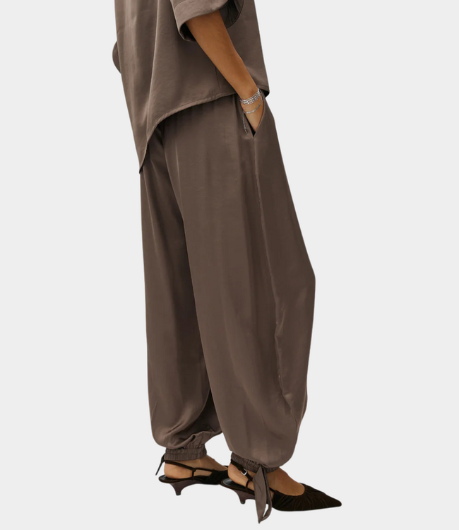 MbyM eawyn tie-m quill pant falcon