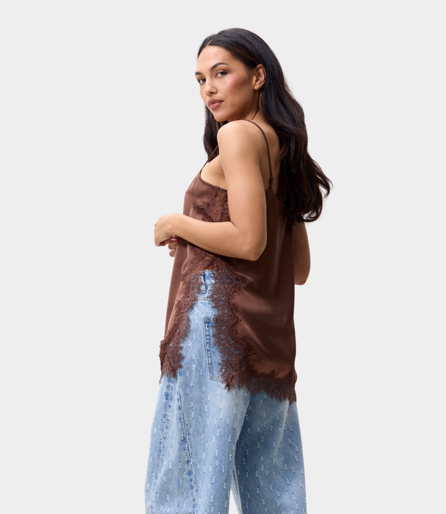 Catwalk Junkie Catwalk Junkie lace spaghetti top rocky road 2603021401-802