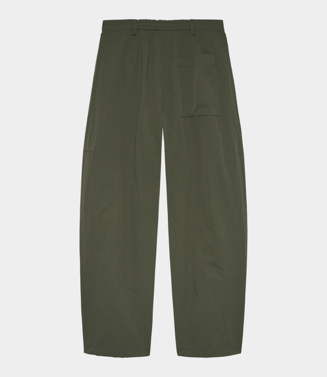 Catwalk Junkie barrel shaped trousers mountain view