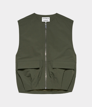 Catwalk Junkie bodywarmer mountain view