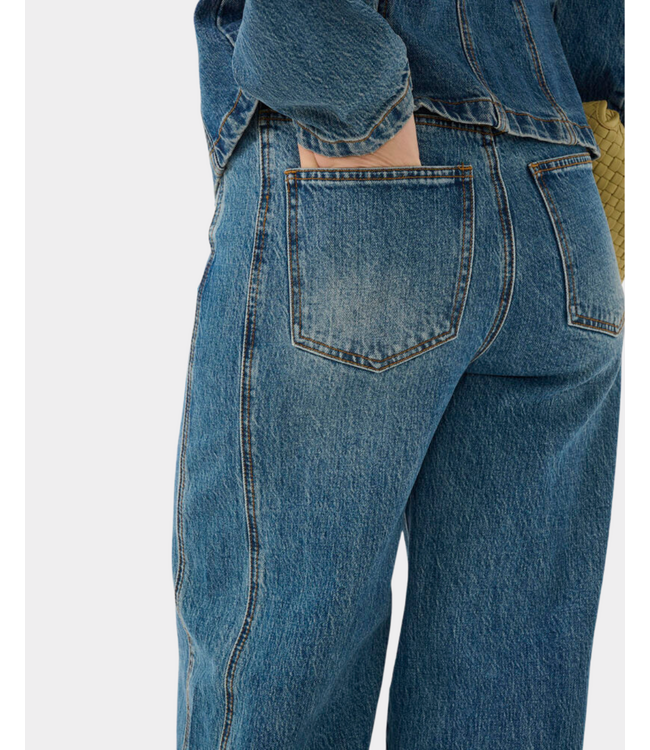 Gestuz Gzmelu barrel jeans Classic mid blue wash