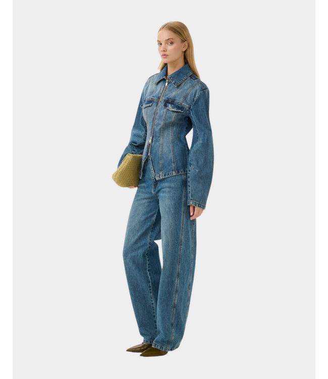 Gestuz Gzmelu barrel jeans Classic mid blue wash