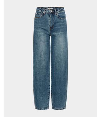 Gestuz Gzmelu barrel jeans Classic mid blue wash
