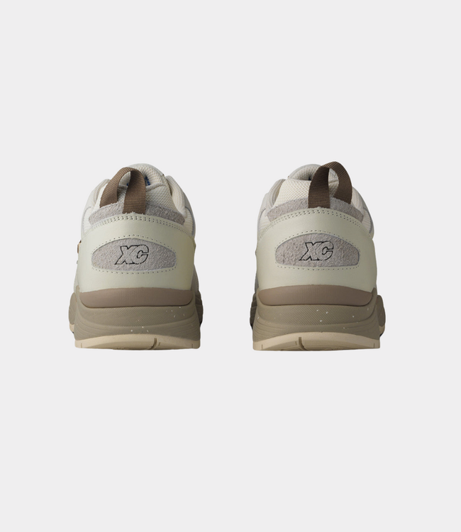 KARHU Fusion XC Lily White Pine Bark