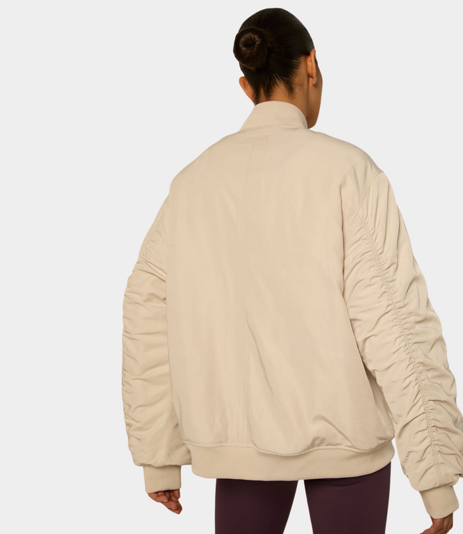 The Lola Club lina bomber oatmilk